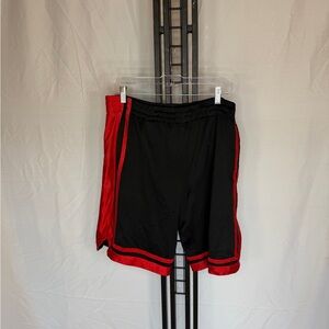 Finish Line Men's Black and Red Athletic Shorts